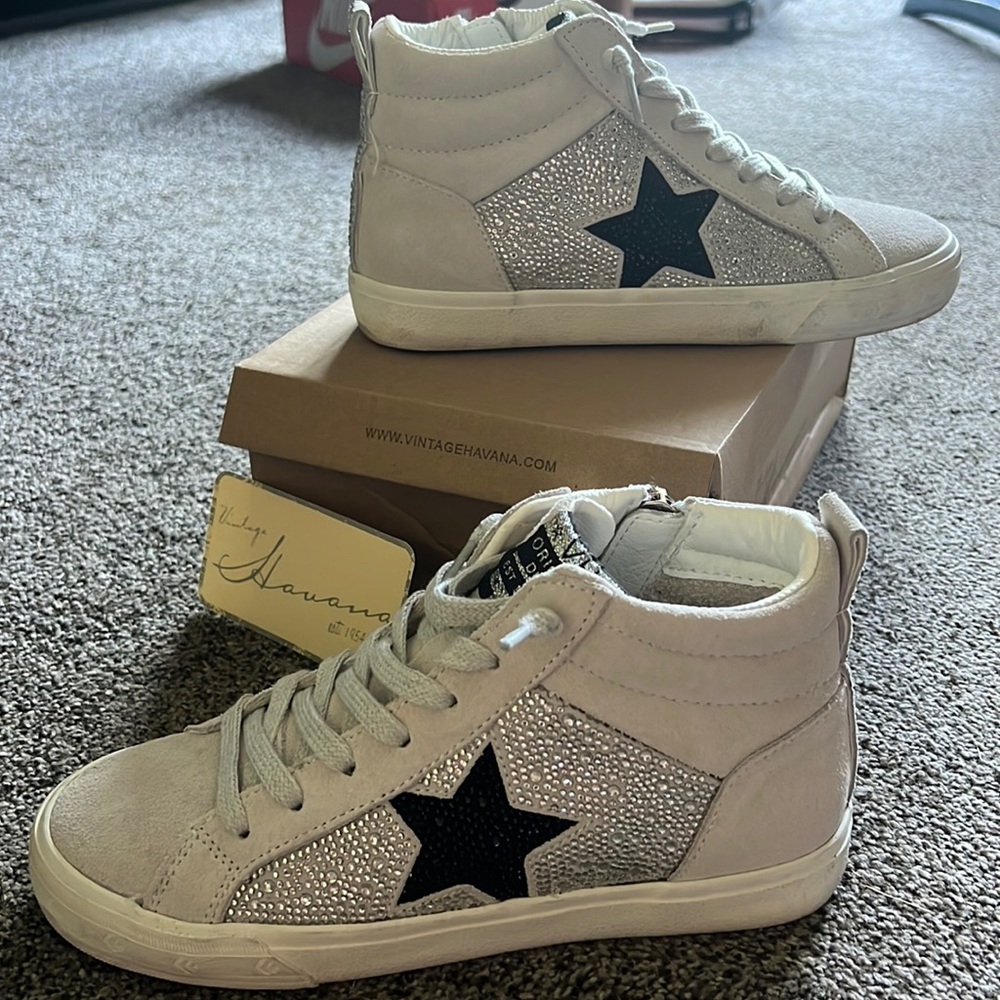 Women’s Vintage Havana Dyno High Multi Sparkle Sneaker size 6.5